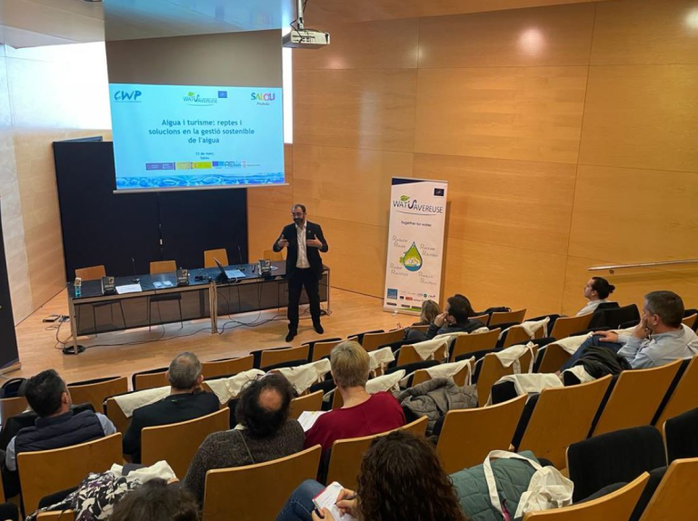 THE CONFERENCE “WATER CONSERVATION AND REUSE IN THE TOURISM SECTOR” IS CELEBRATED IN SALOU